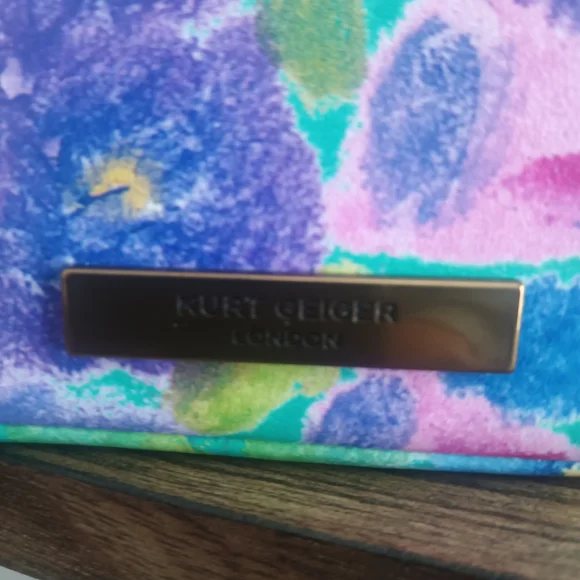 Floral Kurt GeigetQuilted Chain Bag, 100% Authentic In Mint Condition - Picture 4 of 4